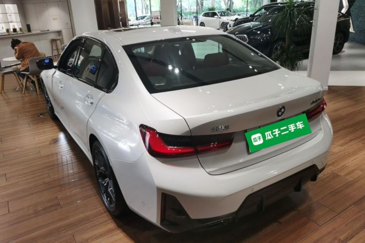 BMW 3 Series 2024 #7 BMW 3 Series 2024 car image #7