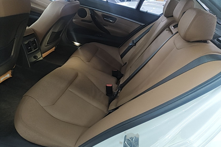 BMW 3 Series 2017 #17 BMW 3 Series 2017 immagine di auto #17