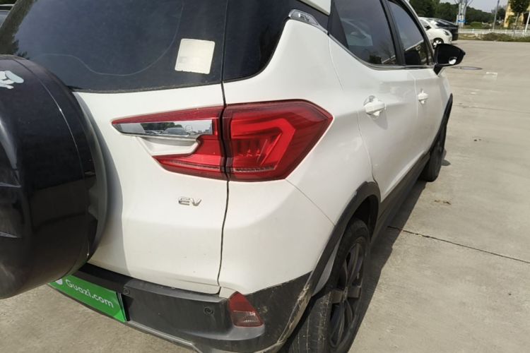 BYD Yuan New Energy 2019 imagem de carro #8