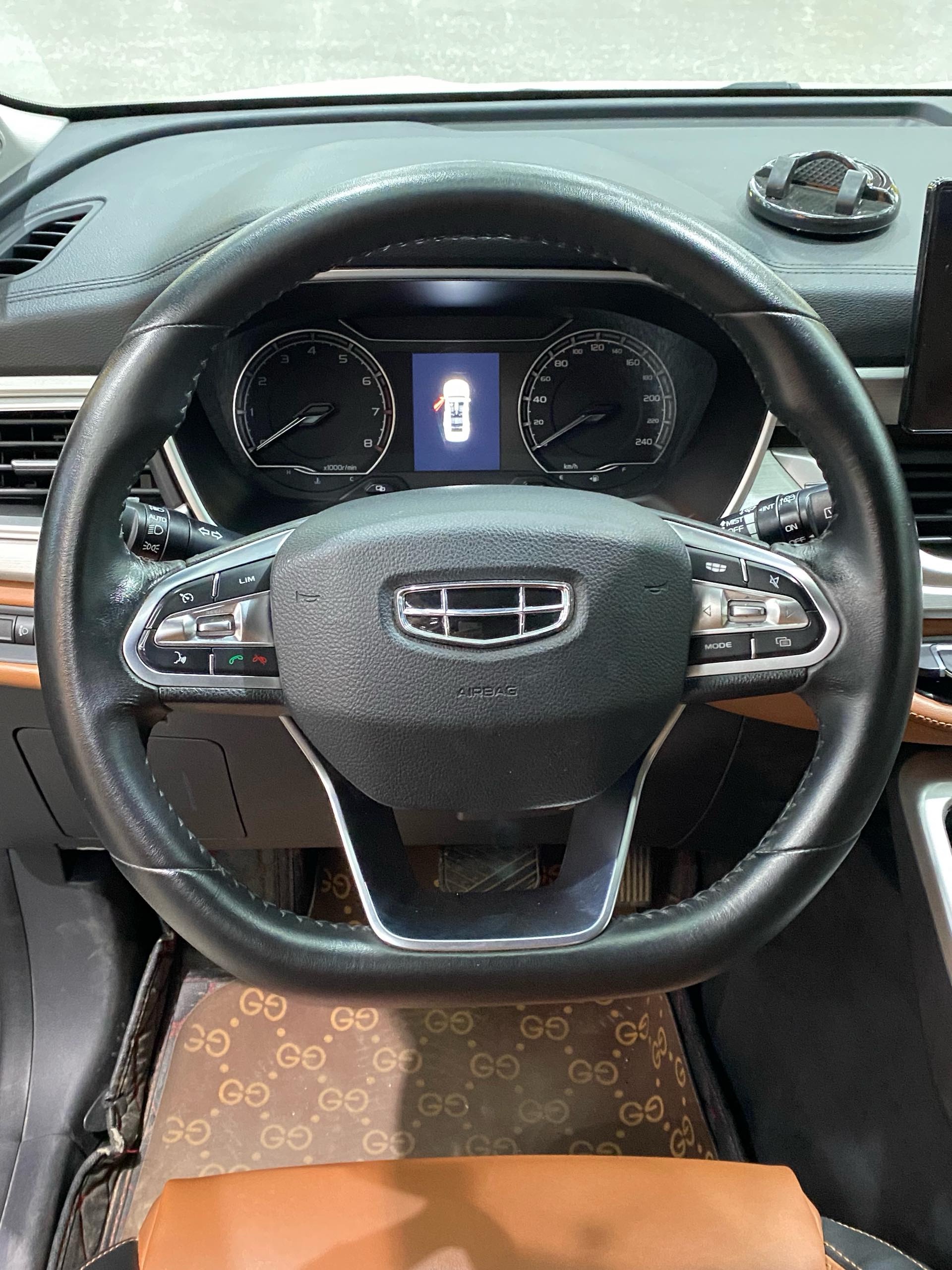 GEELY Vision X6 2020 car image #7