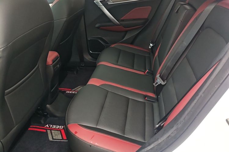 2018 #17 2018 image de voiture #17