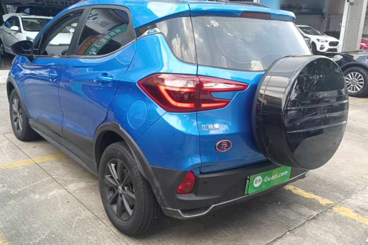 BYD Yuan New Energy 2019 #5 BYD Yuan New Energy 2019 car image #5
