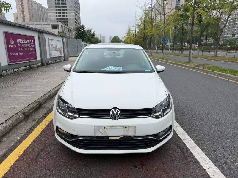 Volkswagen Polo 2018 image de voiture #2
