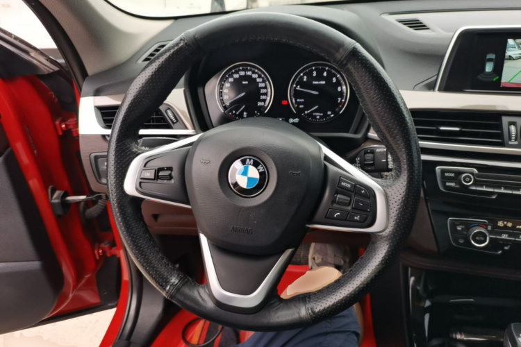 BMW X1 2019 صورة سيارة #11