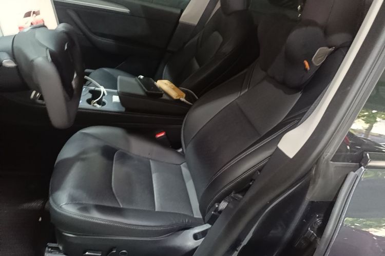 Tesla Model Y 2023 #15 Tesla Model Y 2023 immagine di auto #15