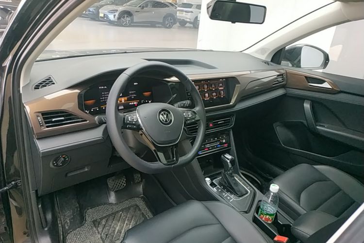 Volkswagen Tharu 2023 #10 Volkswagen Tharu 2023 car image #10