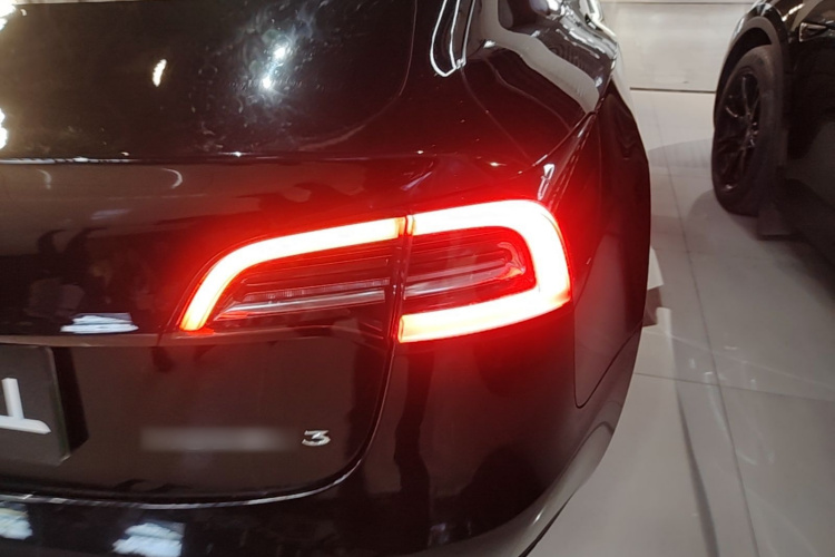 Tesla Model 3 2023 #8 Tesla Model 3 2023 car image #8