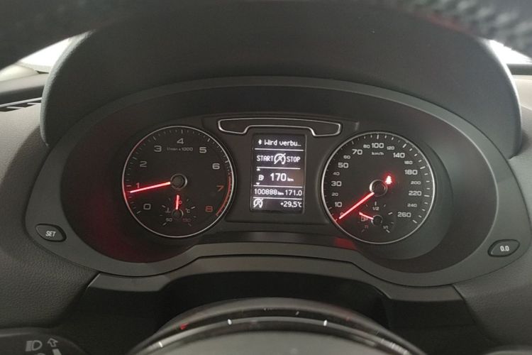 Audi Q3 2016 #12 Audi Q3 2016 car image #12