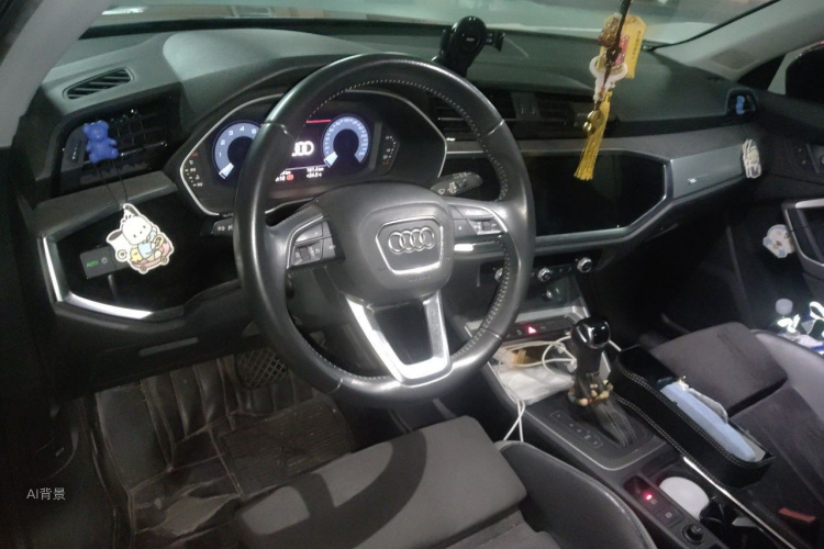 Audi Q3 2020 #11 Audi Q3 2020 car image #11
