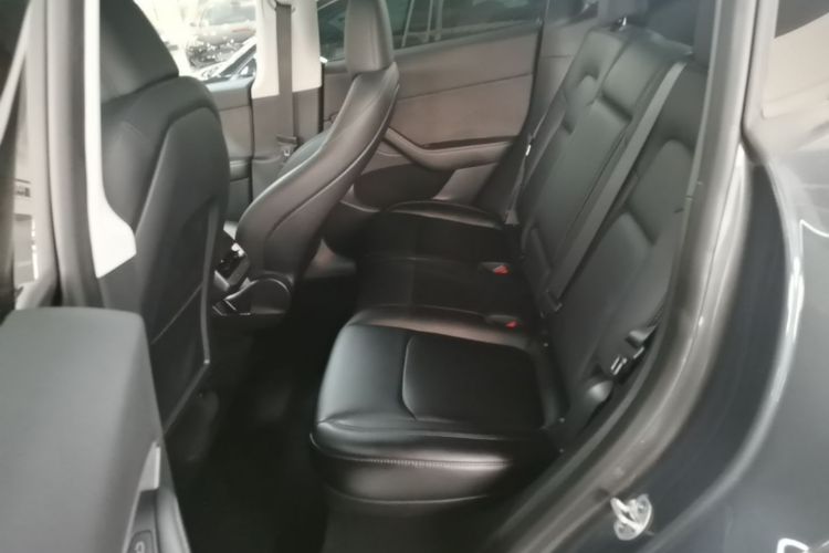 Tesla Model Y 2023 #17 Tesla Model Y 2023 car image #17