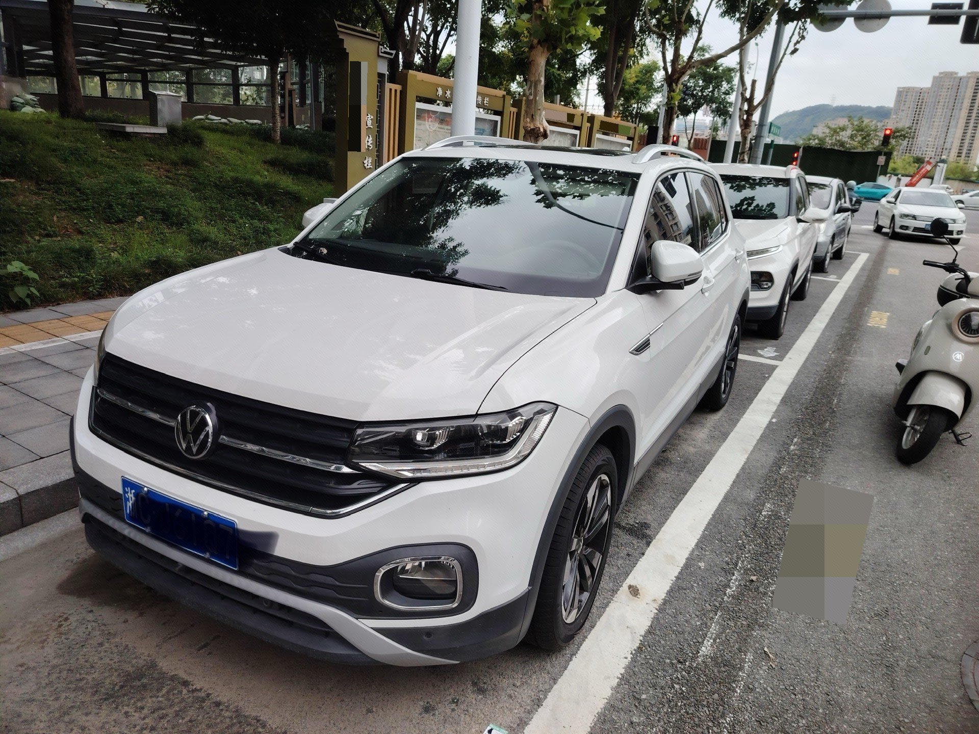Volkswagen Tacqua 2021 car image 