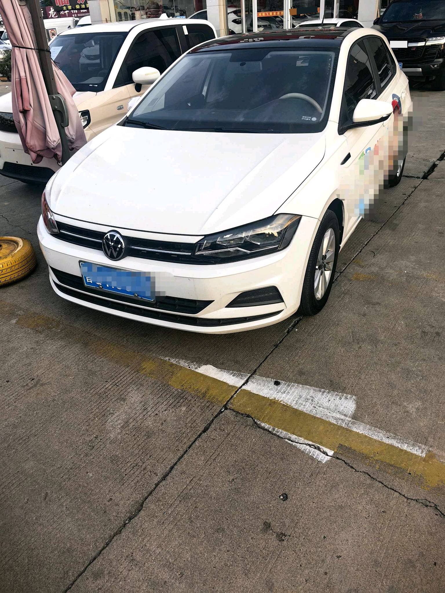 Volkswagen Polo 2021 car image 