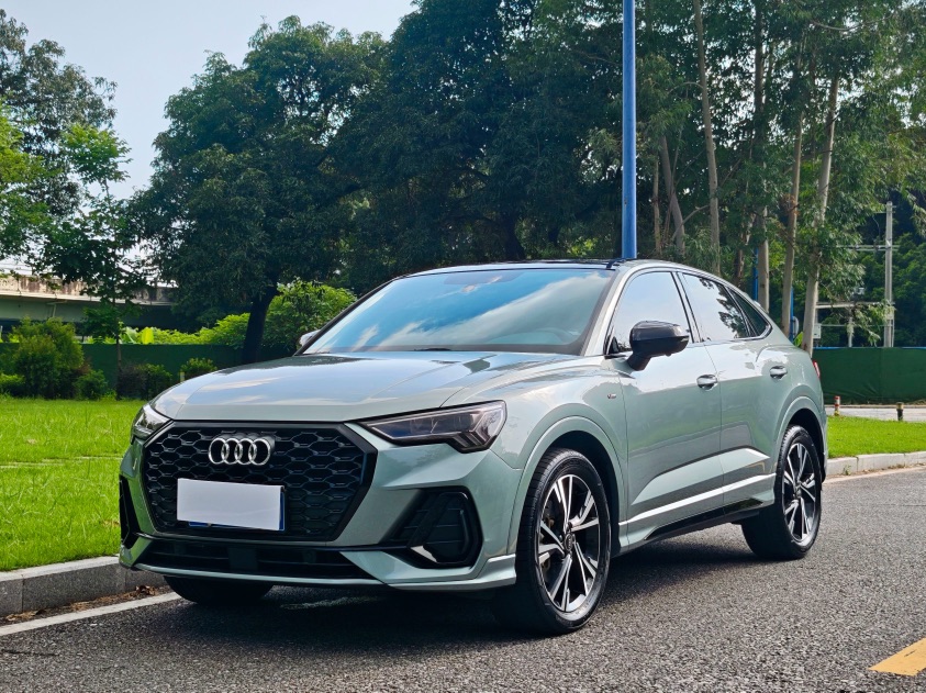 Audi Q3 Sportback 2022 Audi Q3 Sportback 2022 car image