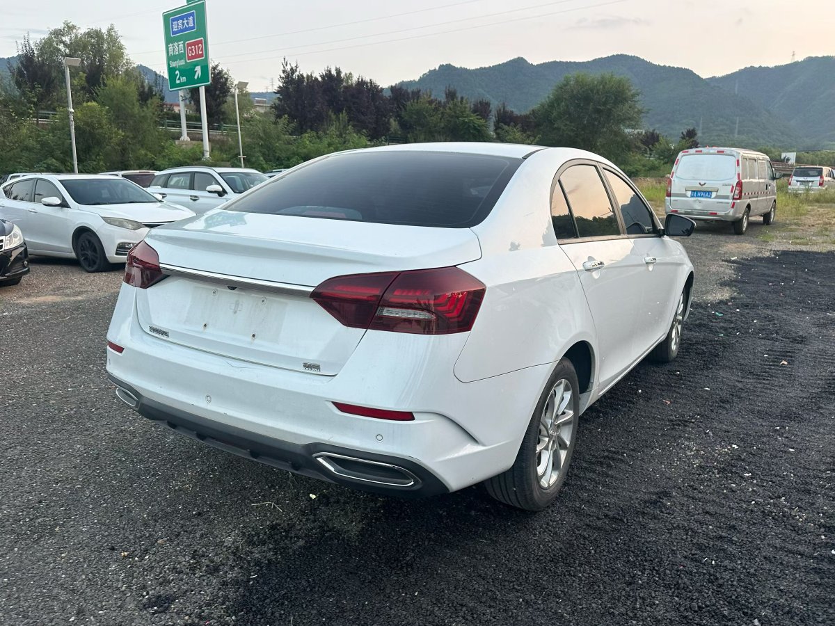 GEELY Emgrand 2021 #4 GEELY Emgrand 2021 car image #4