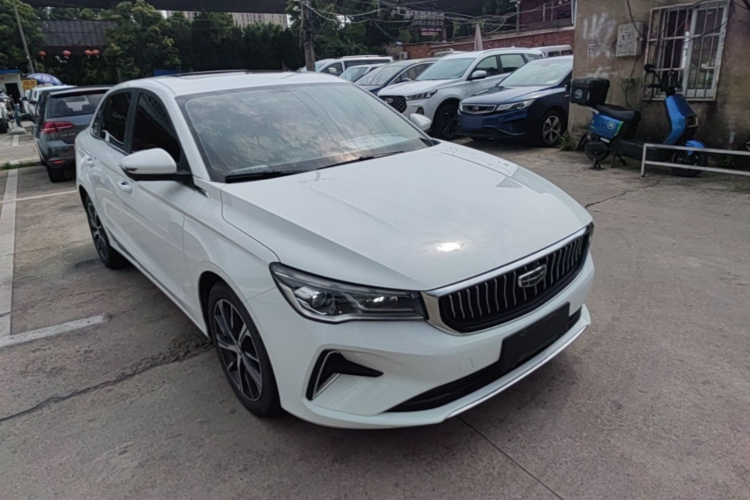 GEELY Emgrand 2021 #4 GEELY Emgrand 2021 car image #4