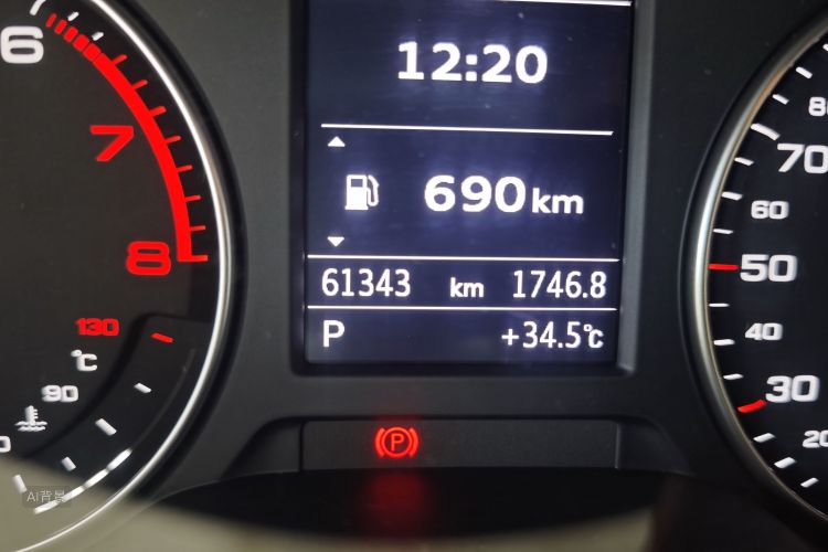 Audi A3 2018 car image #14