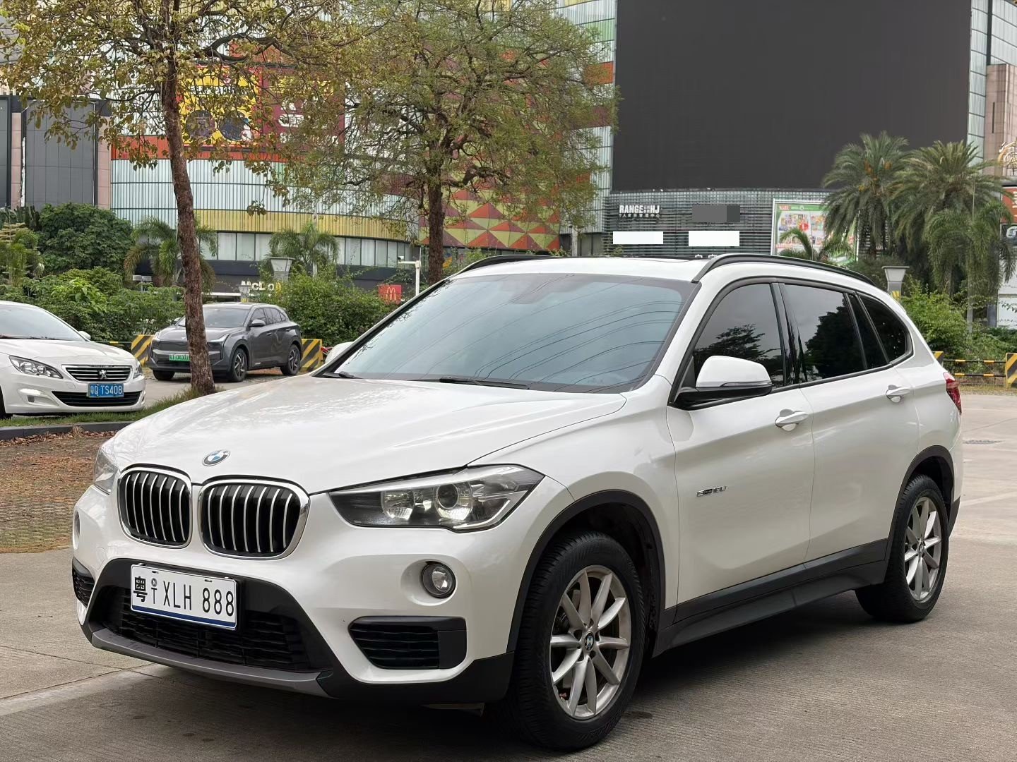 BMW X1 2018 car image 