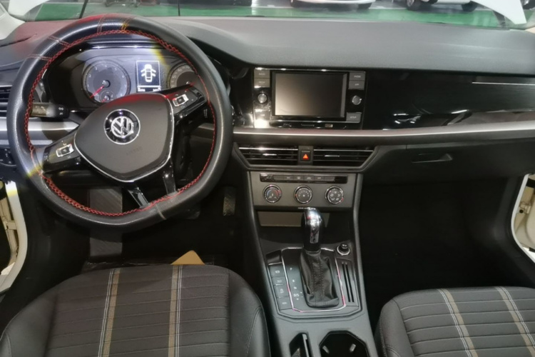 Volkswagen Lavida 2018 #10 Volkswagen Lavida 2018 car image #10