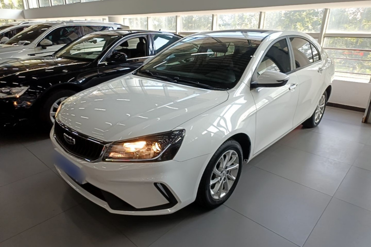 GEELY Emgrand 2021 car image #2