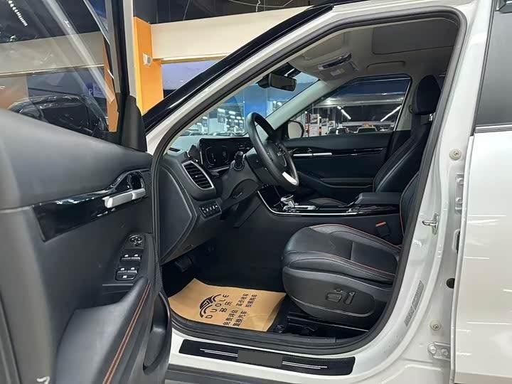 起亚 赛图斯 2023 汽车图片 #5