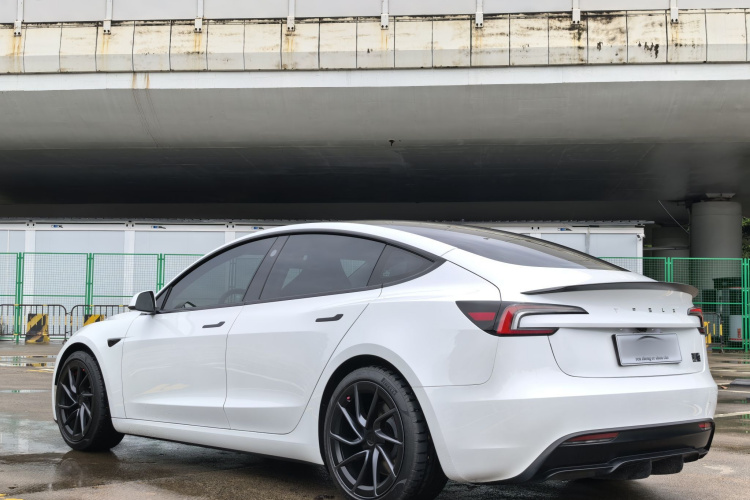 Tesla Model 3 2024 #6 Tesla Model 3 2024 car image #6