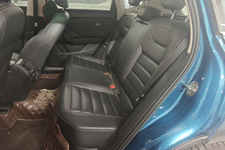Volkswagen Tharu 2019 car image #17