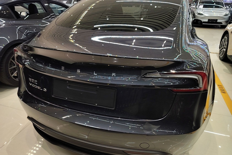 Tesla Model 3 2024 #6 Tesla Model 3 2024 car image #6