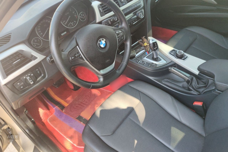 BMW 3 Series 2015 car image #12