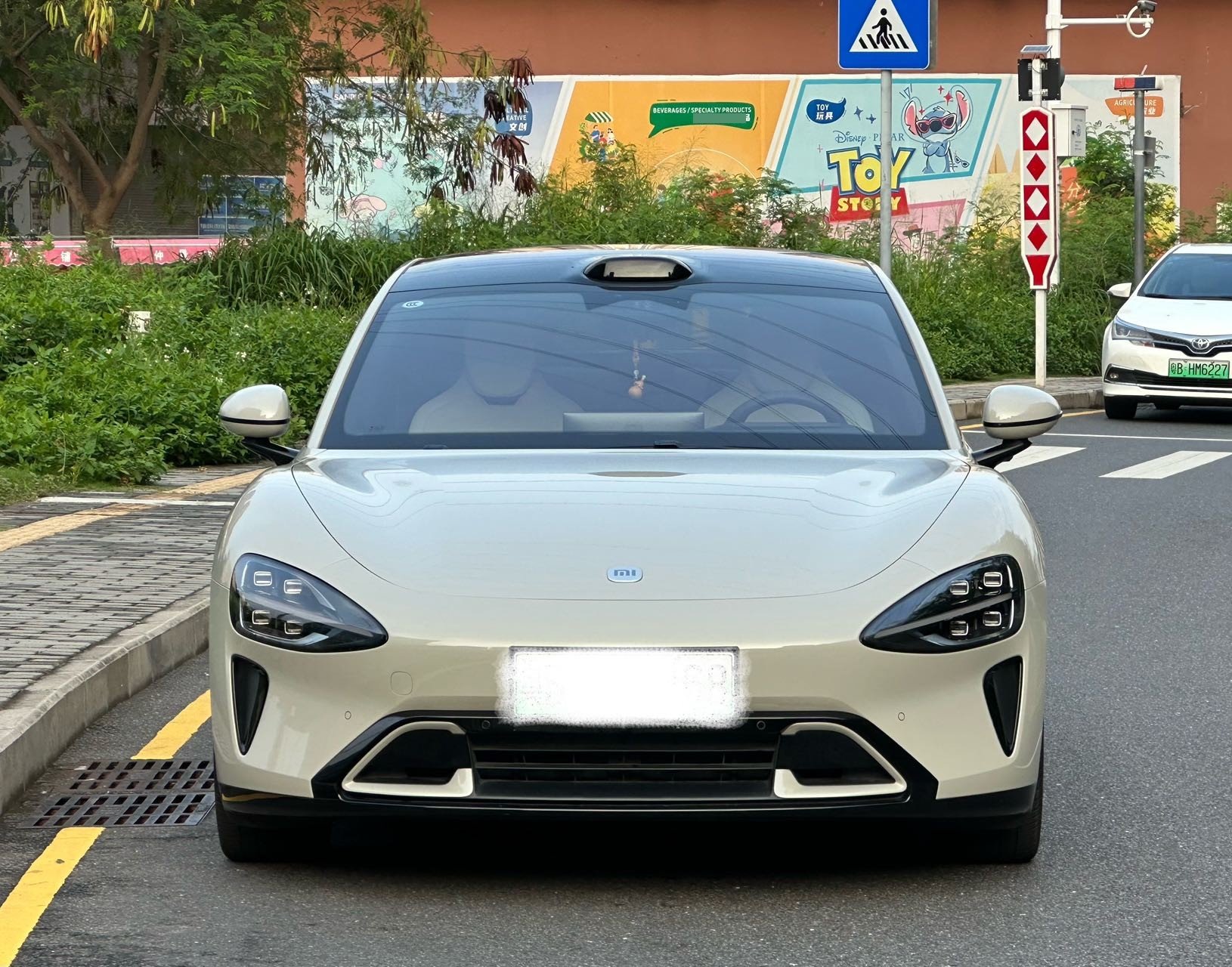 MI SU7 2025 image de voiture #2
