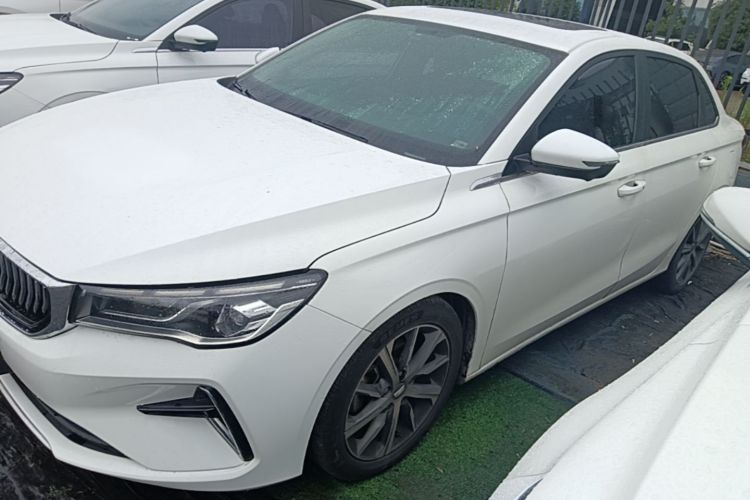 GEELY Emgrand 2022 car image #2