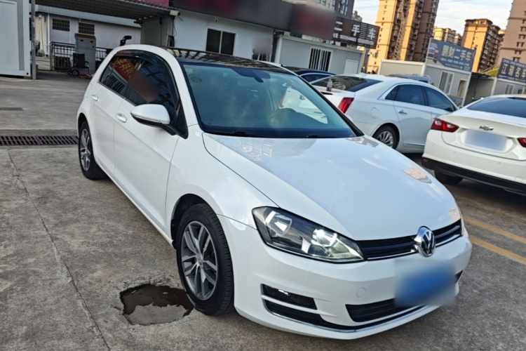 Volkswagen Golf 2016 car image #4