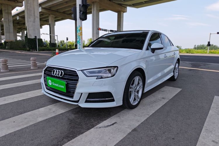 Audi A3 2019 #2 Audi A3 2019 car image #2
