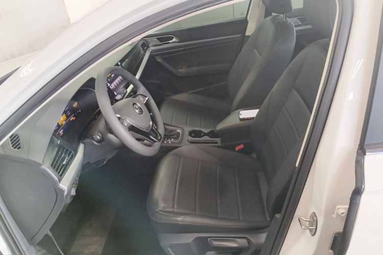 Volkswagen Lavida 2021 car image #15