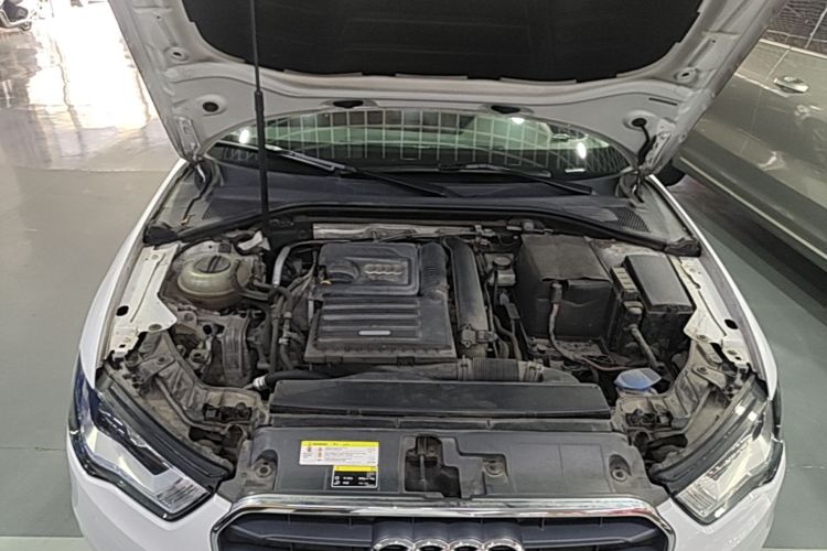 Audi A3 2017 car image #20