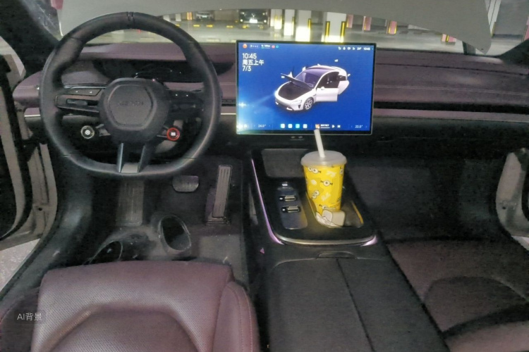 MI SU7 2025 car image #11