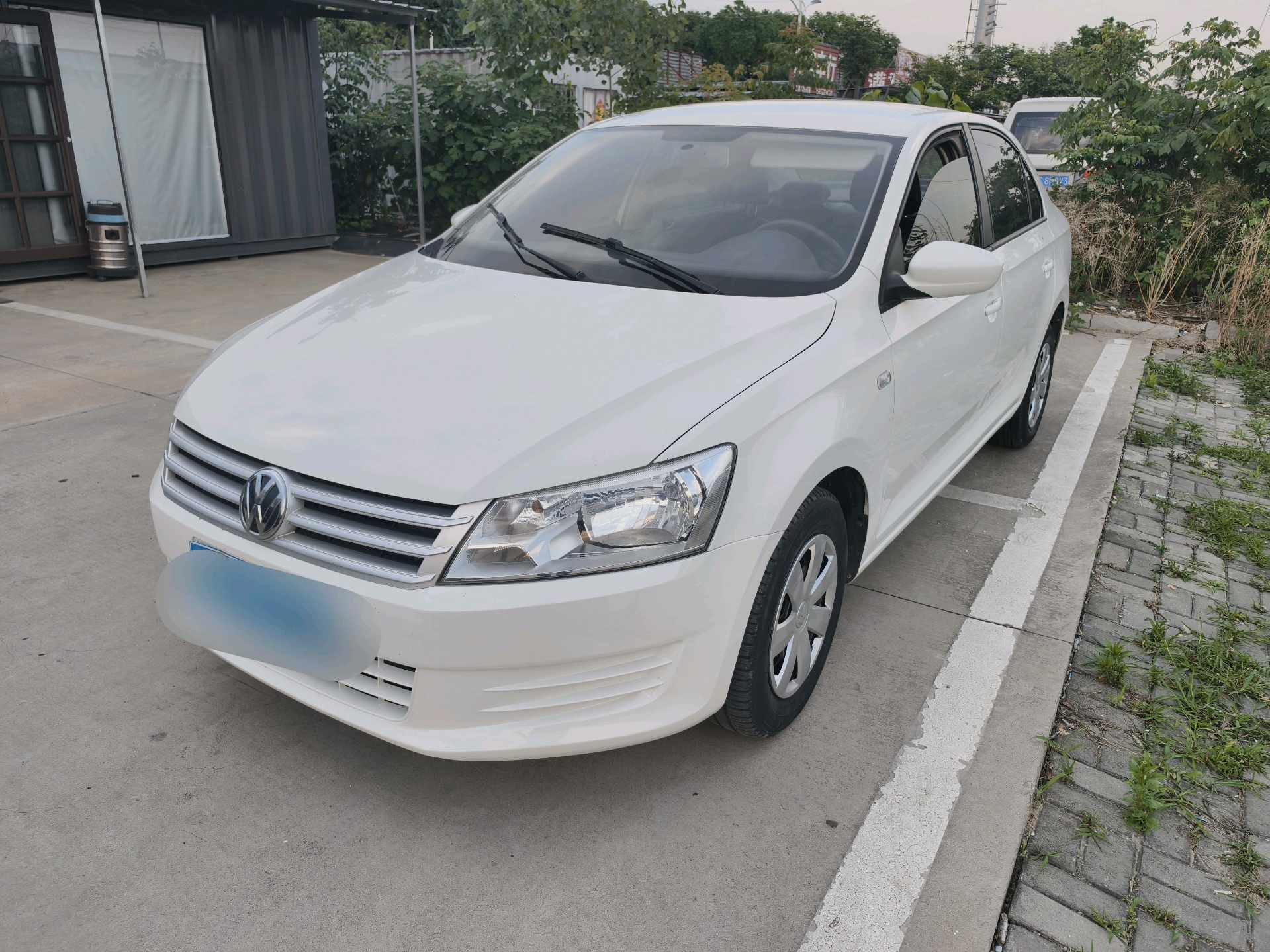 Volkswagen Santana 2016 immagine di auto 