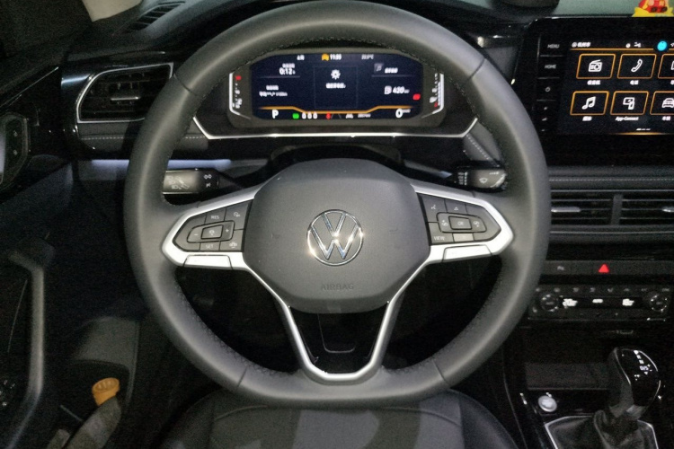 Volkswagen Tharu 2025 #11 Volkswagen Tharu 2025 car image #11