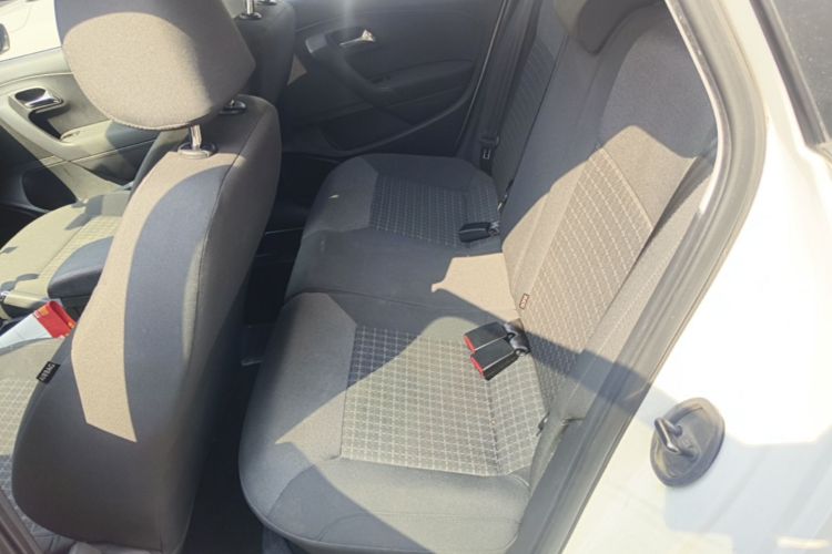 Volkswagen Polo 2019 imagem de carro #17