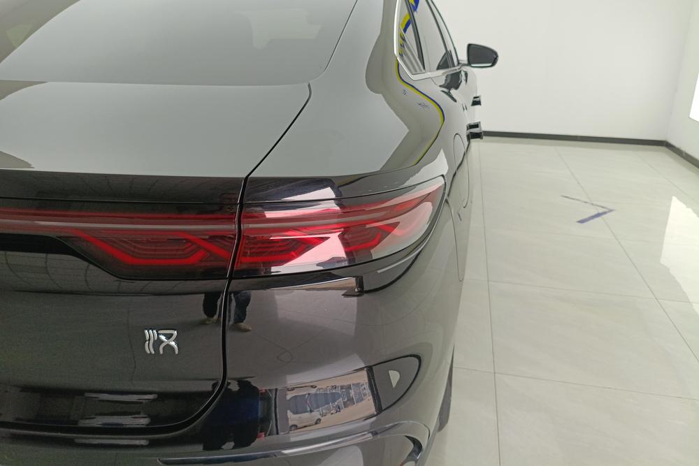 BYD Han 2023 #4 BYD Han 2023 car image #4