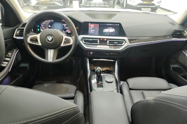 BMW 3 Series 2021 #10 BMW 3 Series 2021 car image #10