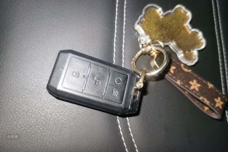 BYD Yuan New Energy 2019 #10 BYD Yuan New Energy 2019 car image #10