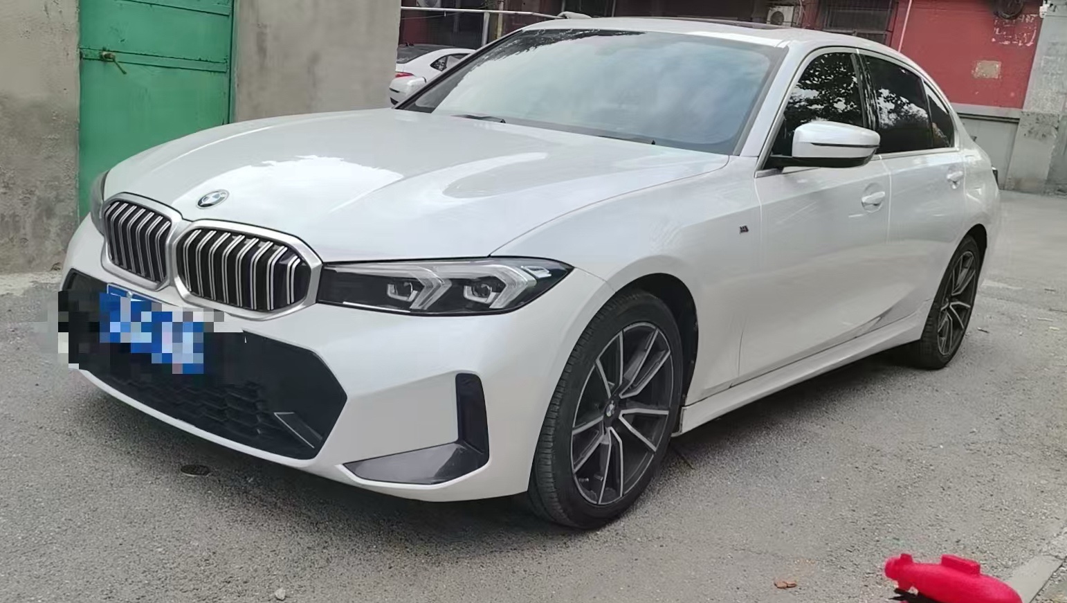 BMW 3 Series 2023 BMW 3 Series 2023 car image