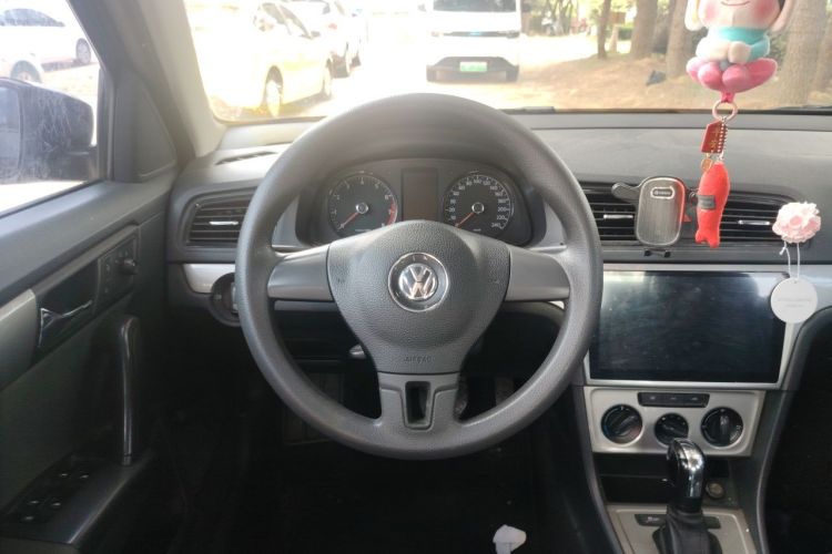 Volkswagen Lavida 2015 car image #11