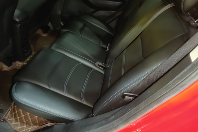 BYD Yuan New Energy 2019 car image #17