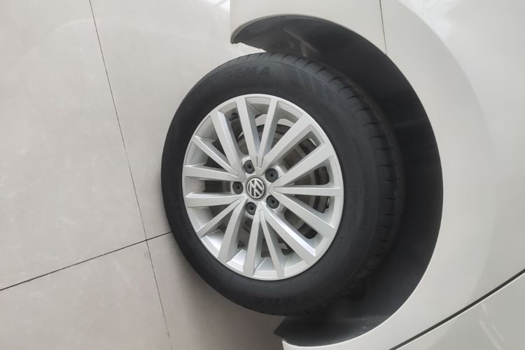 Volkswagen Santana 2017 #10 Volkswagen Santana 2017 car image #10
