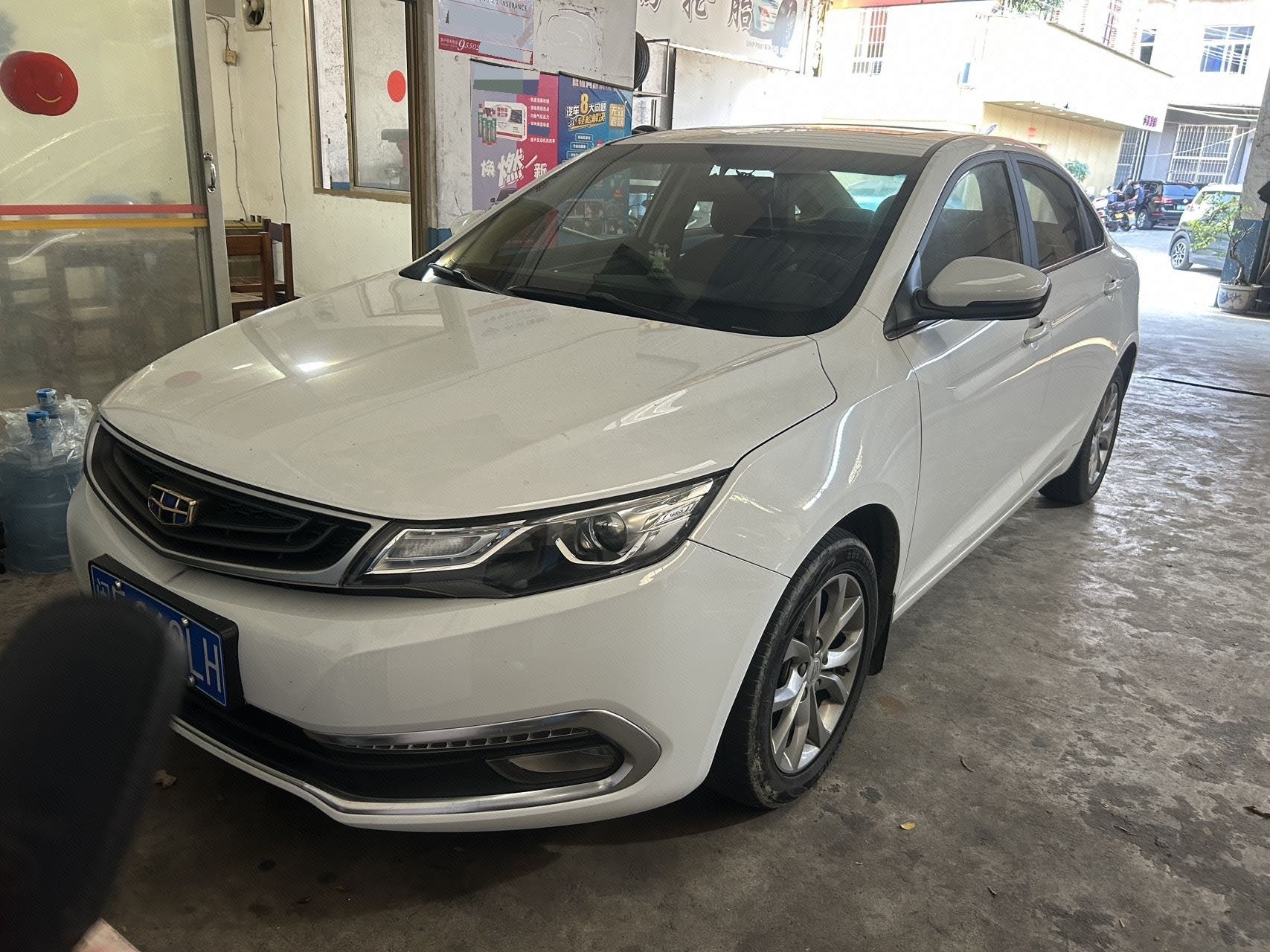 GEELY Emgrand GL 2017 GEELY Emgrand GL 2017 immagine di auto