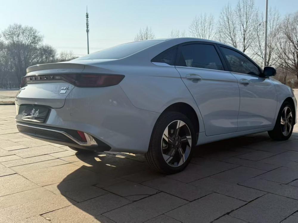 GEELY Emgrand L HiP 2023 car image #5
