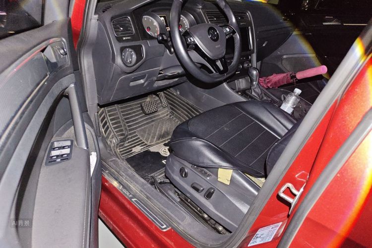 Volkswagen Golf 2018 car image #18