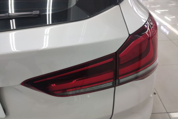 BMW X1 2021 #8 BMW X1 2021 car image #8