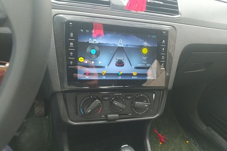 Volkswagen Santana 2021 car image #13